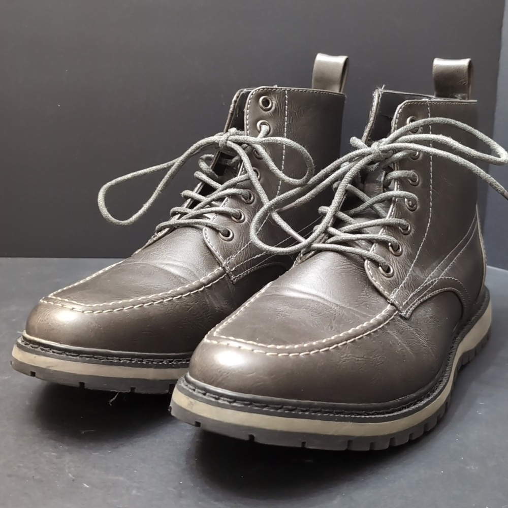 Hawke & Co Men's Gray Sierra Lace -Up Boots Size 9.5. - Picture 2 of 11